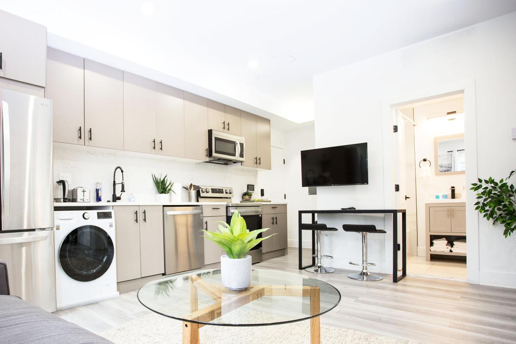 Charming Capitol Hill Home With Stunning Views! ワシントン エクステリア 写真